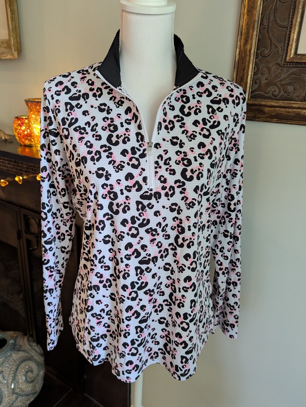 San Soleil Women's Large Solair Cool Ultra-Mesh Zip Mock Zoolu Pink Animal Print